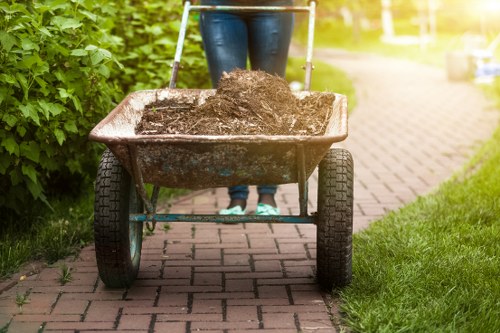 Innovative technologies for construction waste management